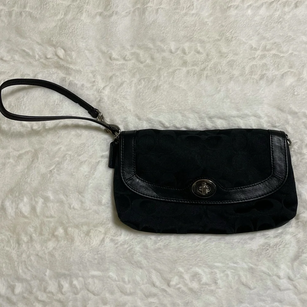 Coach Large Black Wristlet - Picture 1 of 7